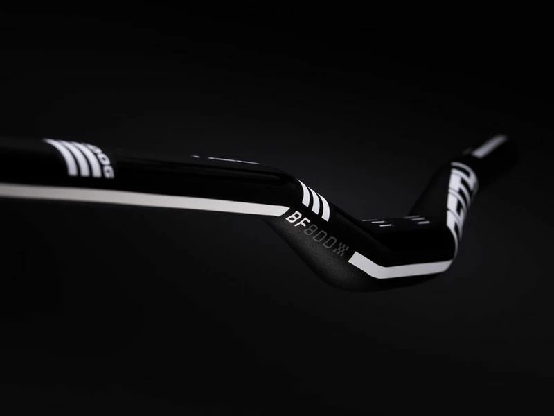 Deity Cintre BF800 Brendog Orange 2021 2 Deity Cintre BF800 Brendog Orange 2021 – Image 2