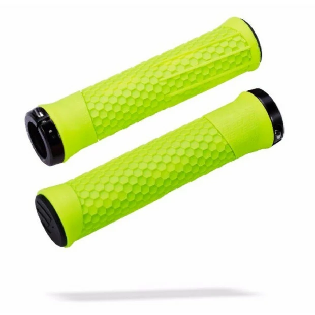 Poignées VTT BBB Python 142mm - Jaune/Noir 1 Poignées VTT BBB Python 142mm - Jaune/Noir