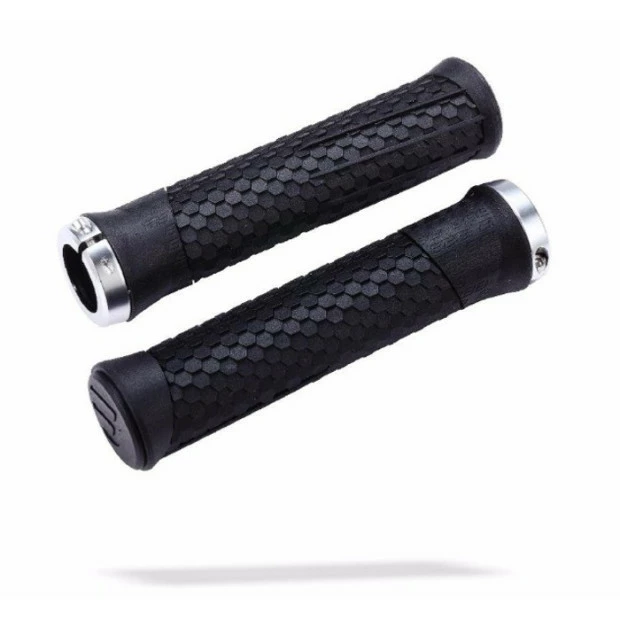 Poignées VTT BBB Python 142mm - Noir/Argent 1 Poignées VTT BBB Python 142mm - Noir/Argent